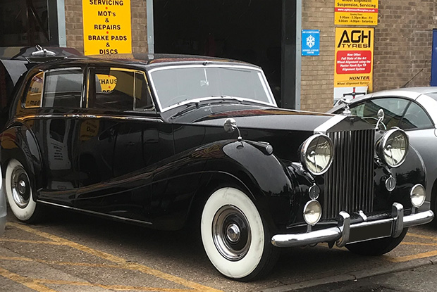 AGH Tyres Ltd Northampton Tyre Garage